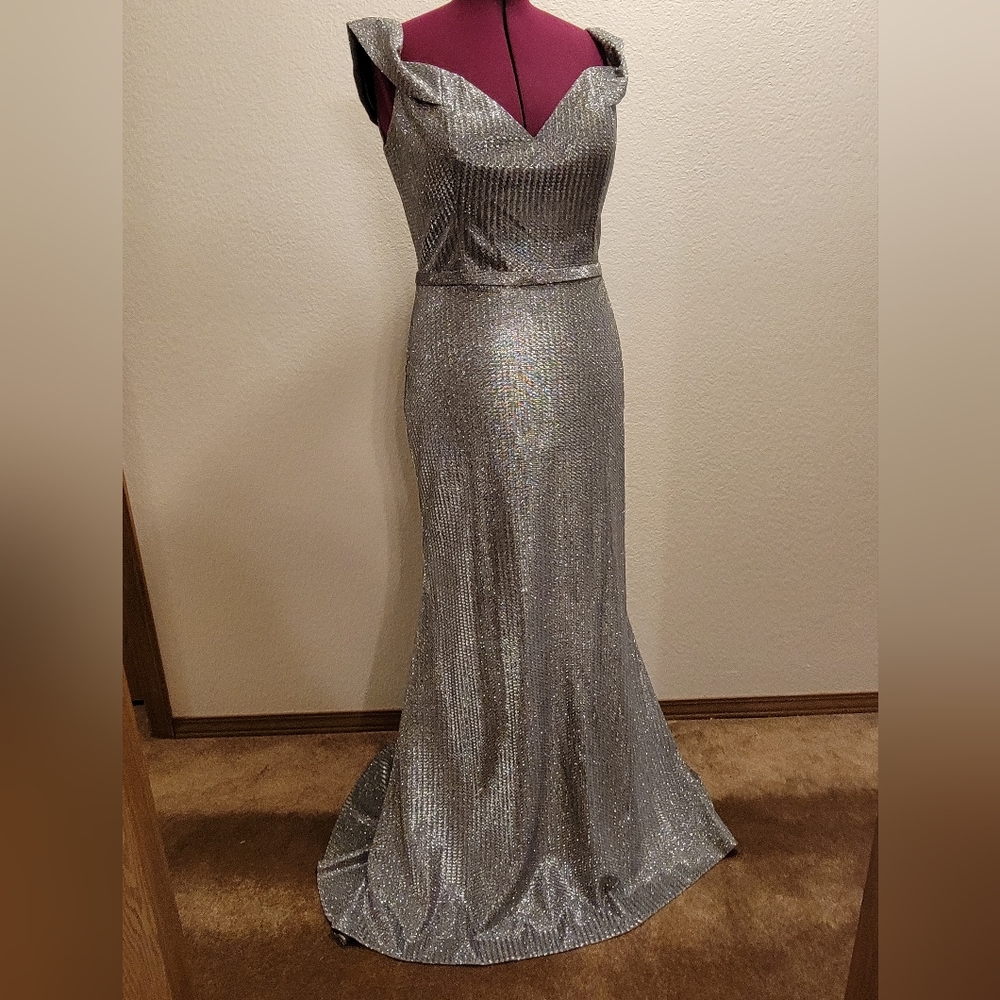 Cinderella Devine Bridal / Pageant  Gown Sz. 20